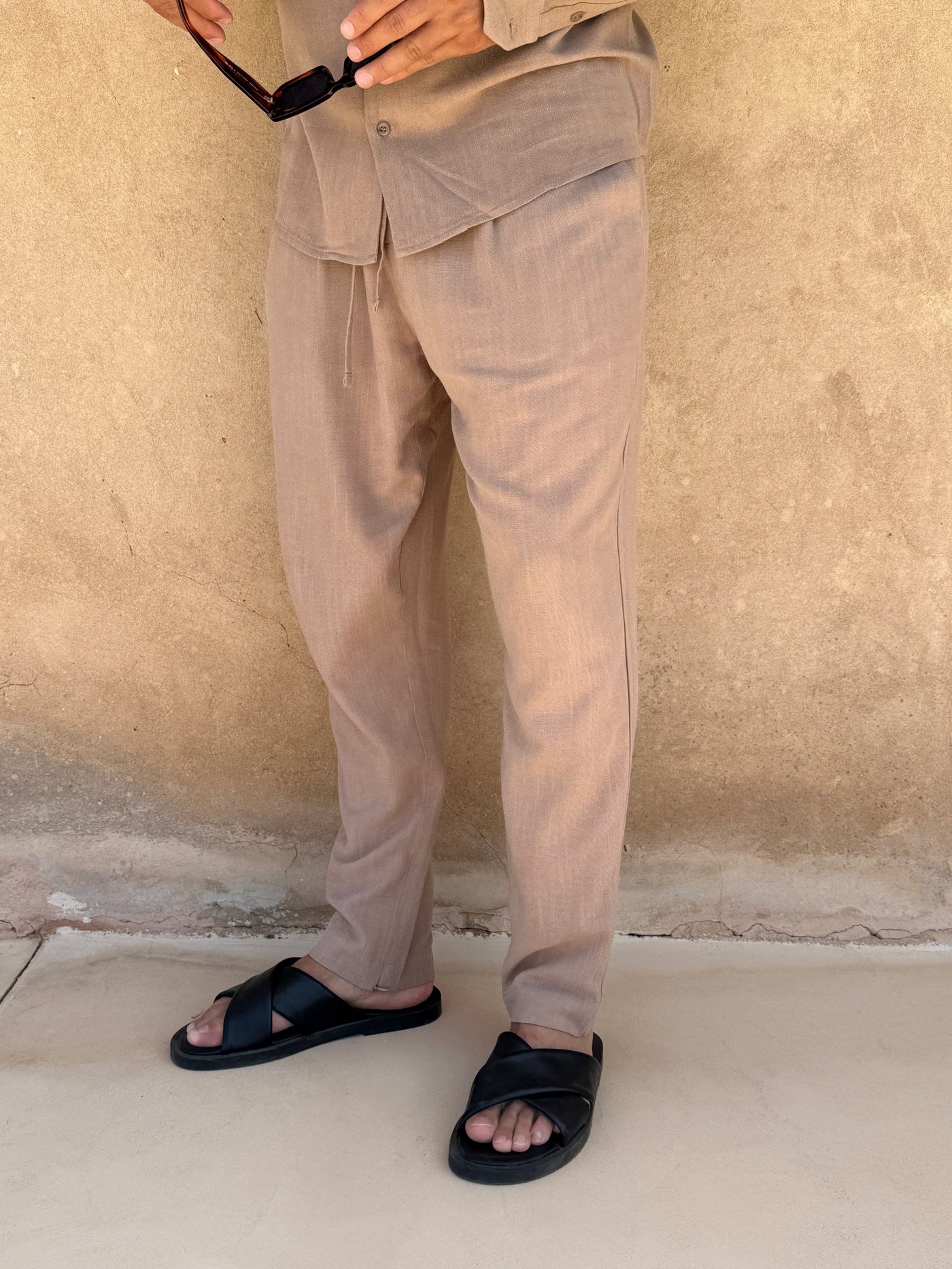 Pantalon Lin pour homme, coloris Taupe — vue 2 | COMOCLO