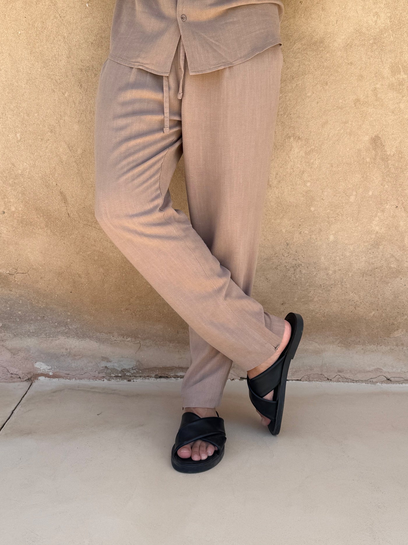 Pantalon Lin pour homme, coloris Taupe | COMOCLO