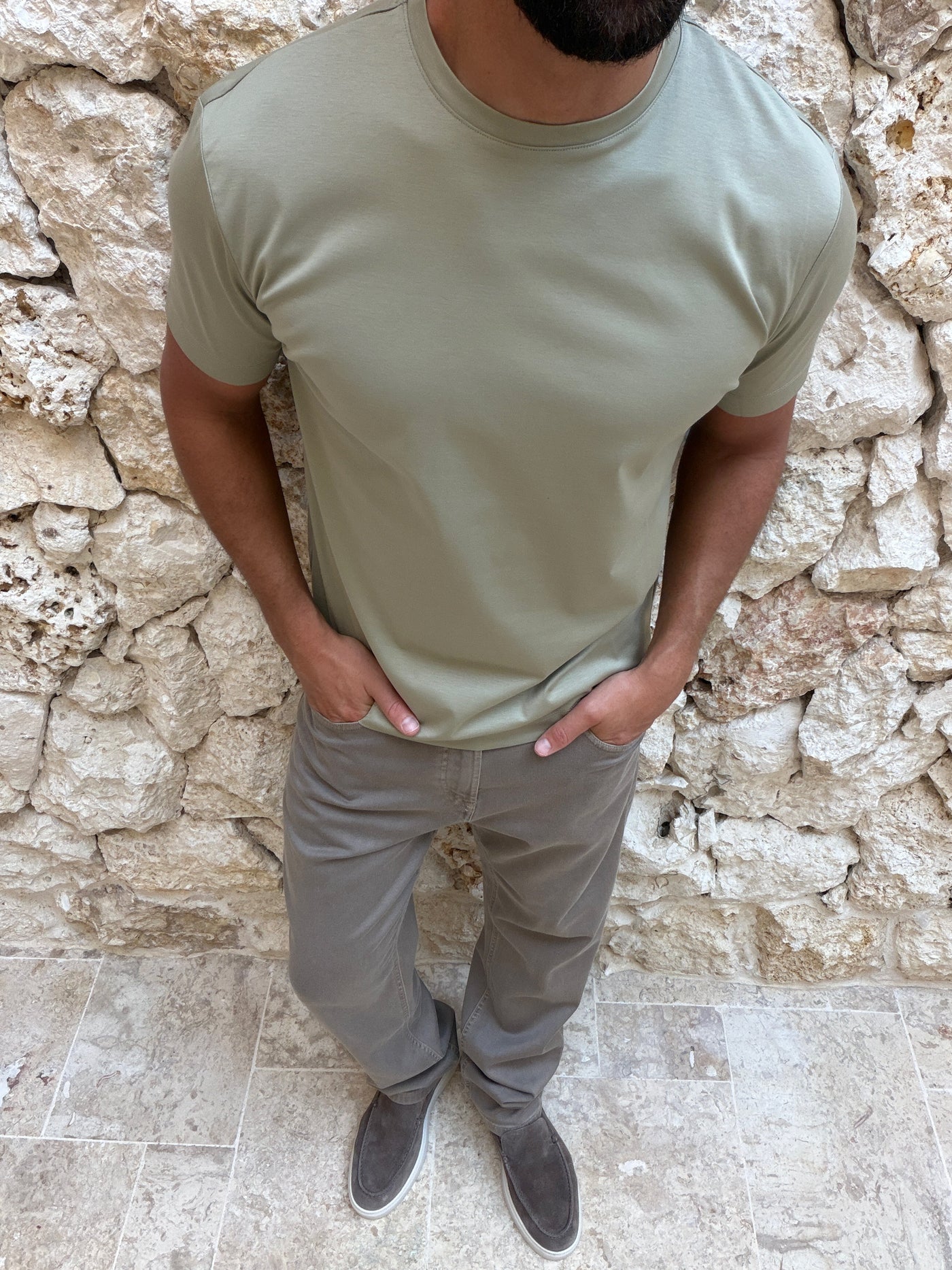 T-shirt Supima pour homme, coloris Kaki — vue 3 | COMOCLO