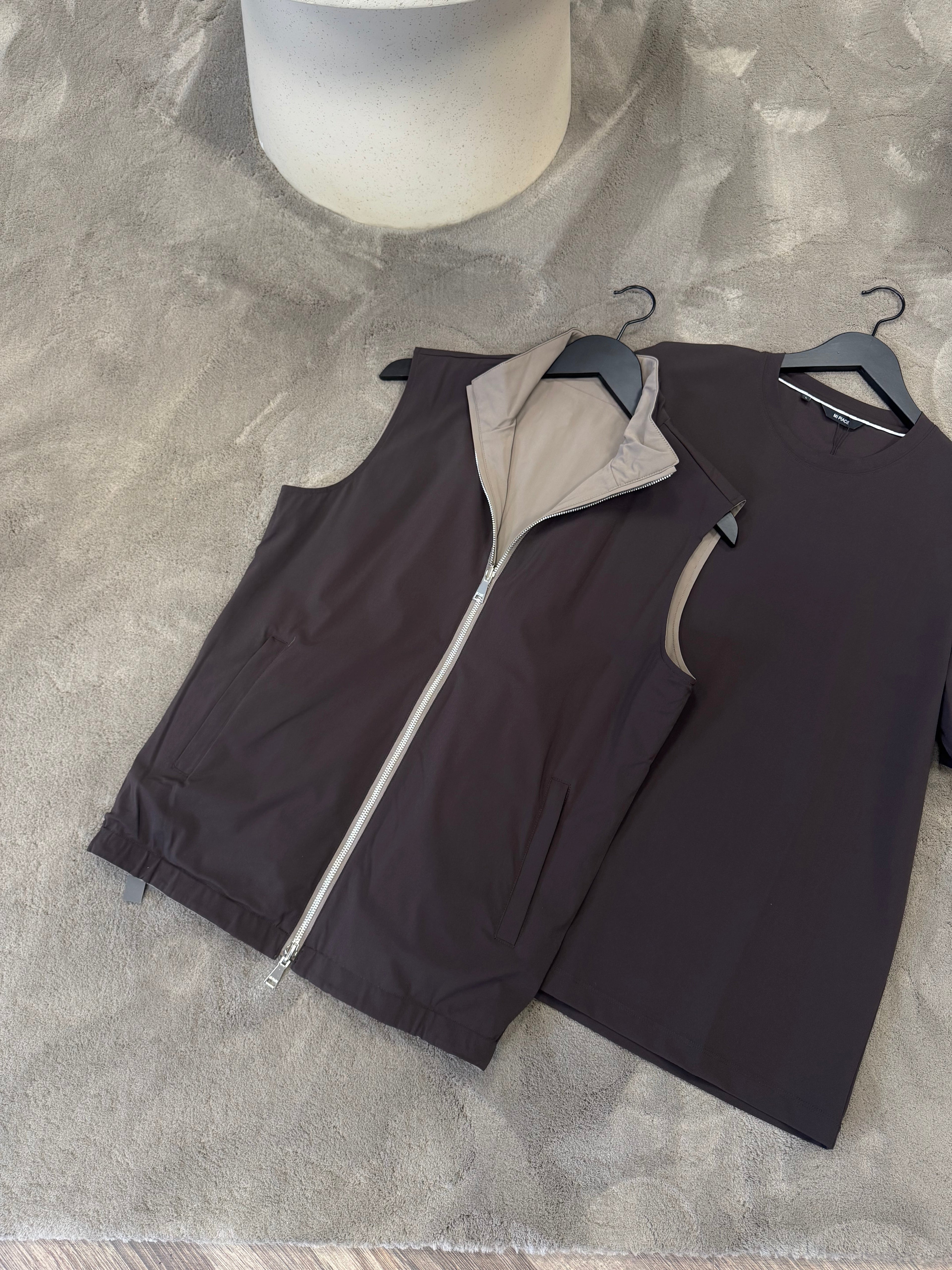 Gilet Réversible Voyage — Espresso / Taupe