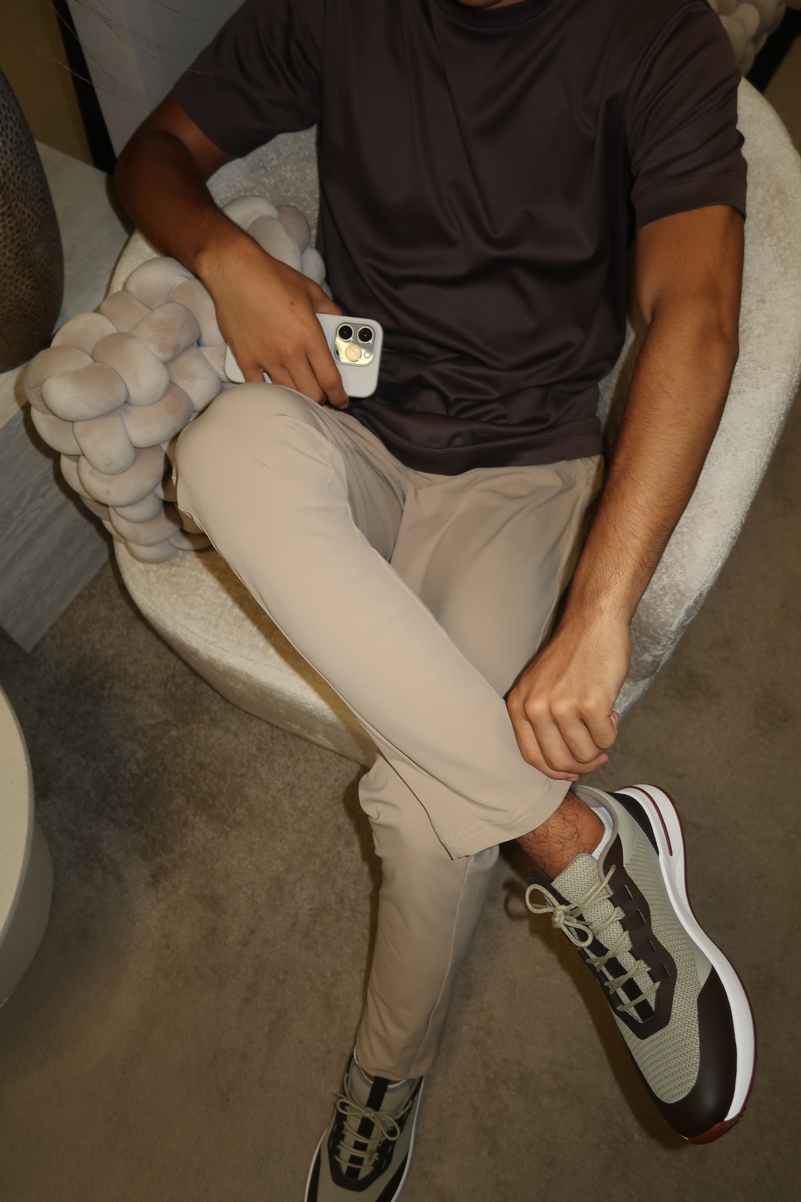 Pantalon Voyage camel pour homme, vue détaillée — COMOCLO