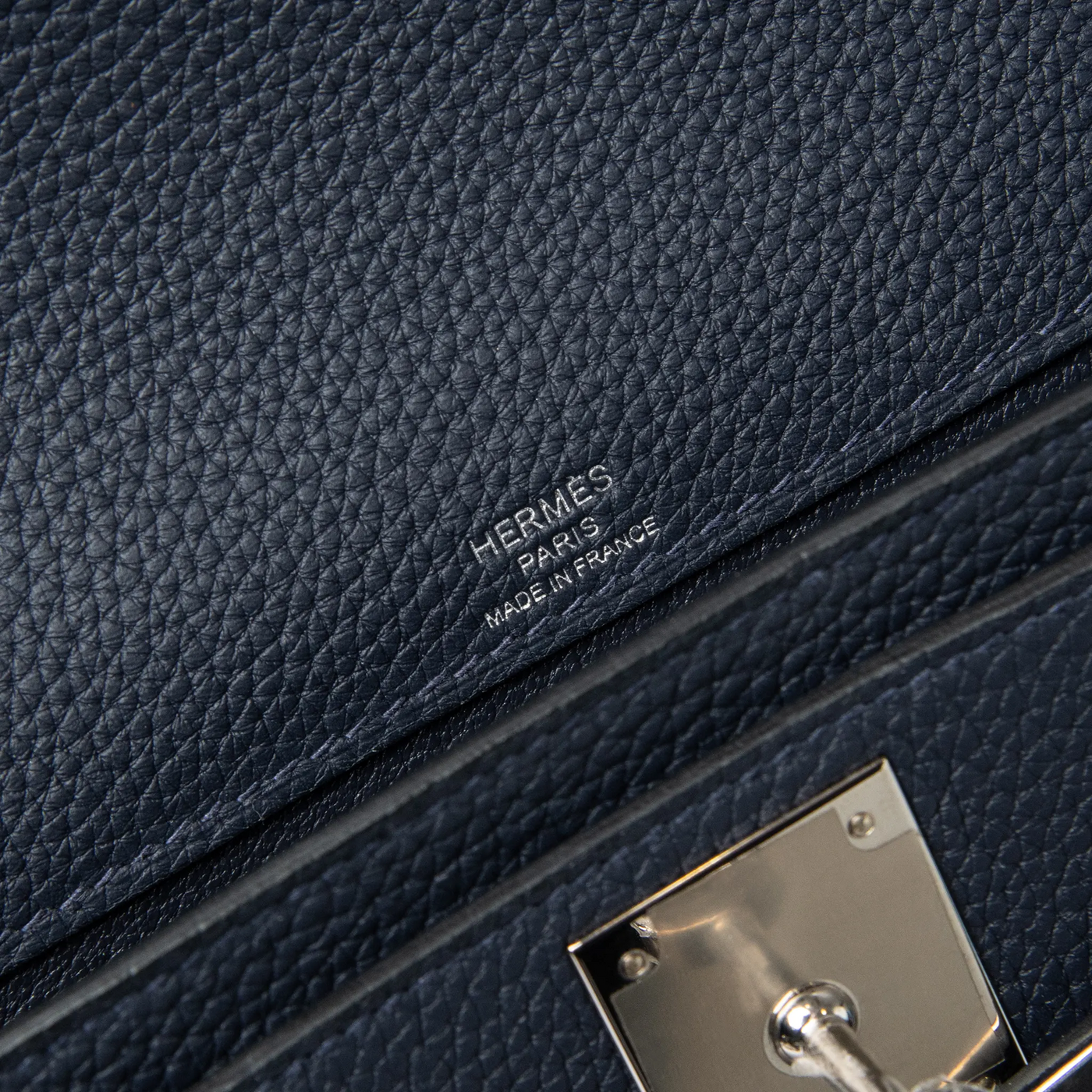 Pochette Cuir — Bleu Nuit — vue 7 | COMOCLO